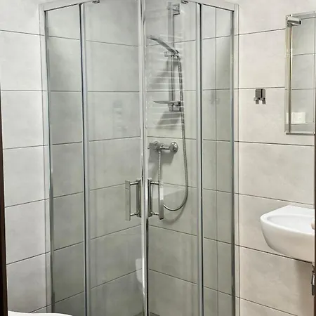 Kasia I Tomek W Szczyrku, Przy Gondoli Gasthof 3*